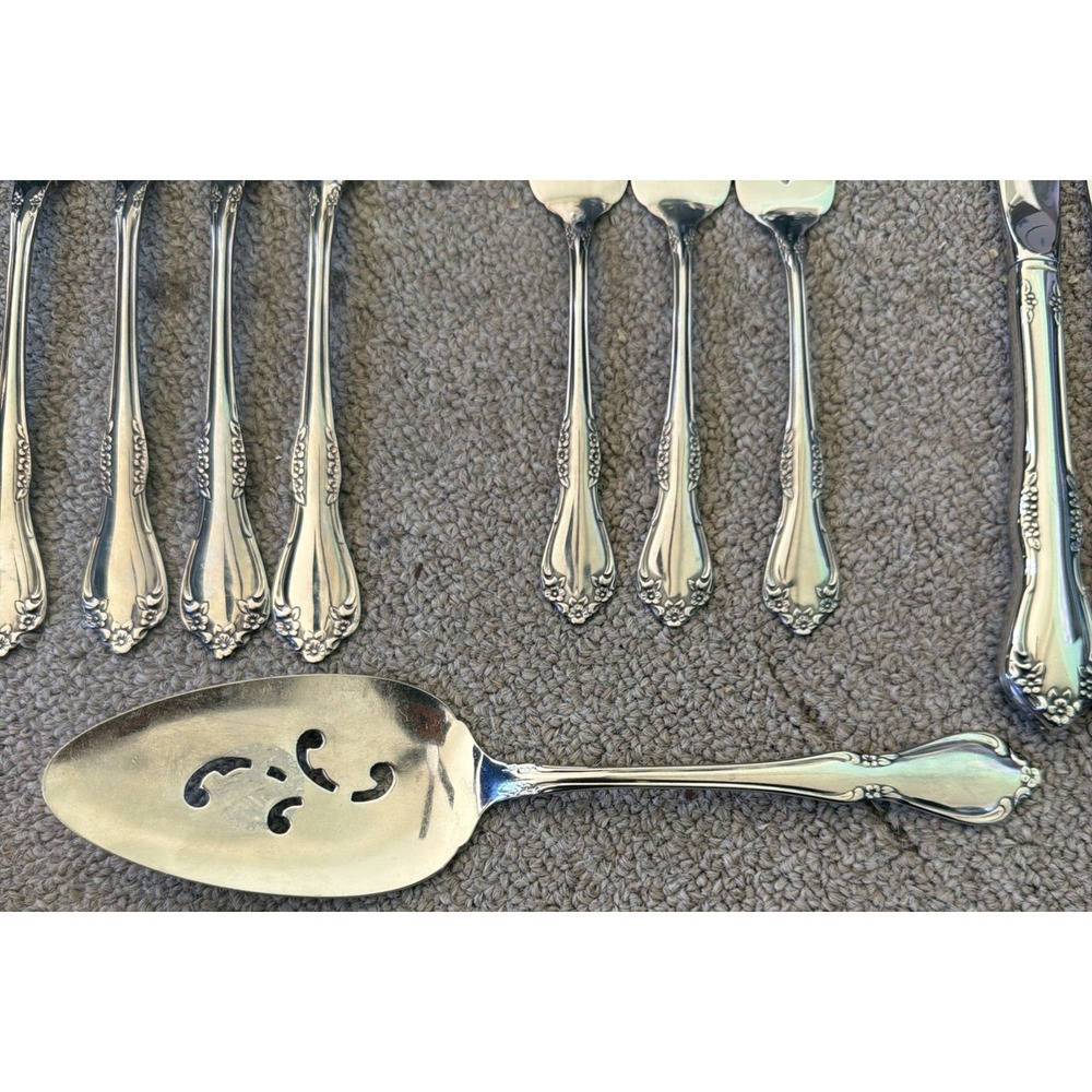 Lot of 12 Wm A Rogers Oneida LTD Mansfield Amadeus Deluxe Stainless Flatware EUC - Picture 5 of 14